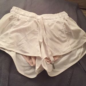 Lululemon White shorts